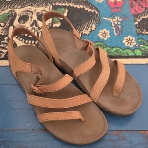 Chaco Women's Tan Multi-Strap Leather Sandals